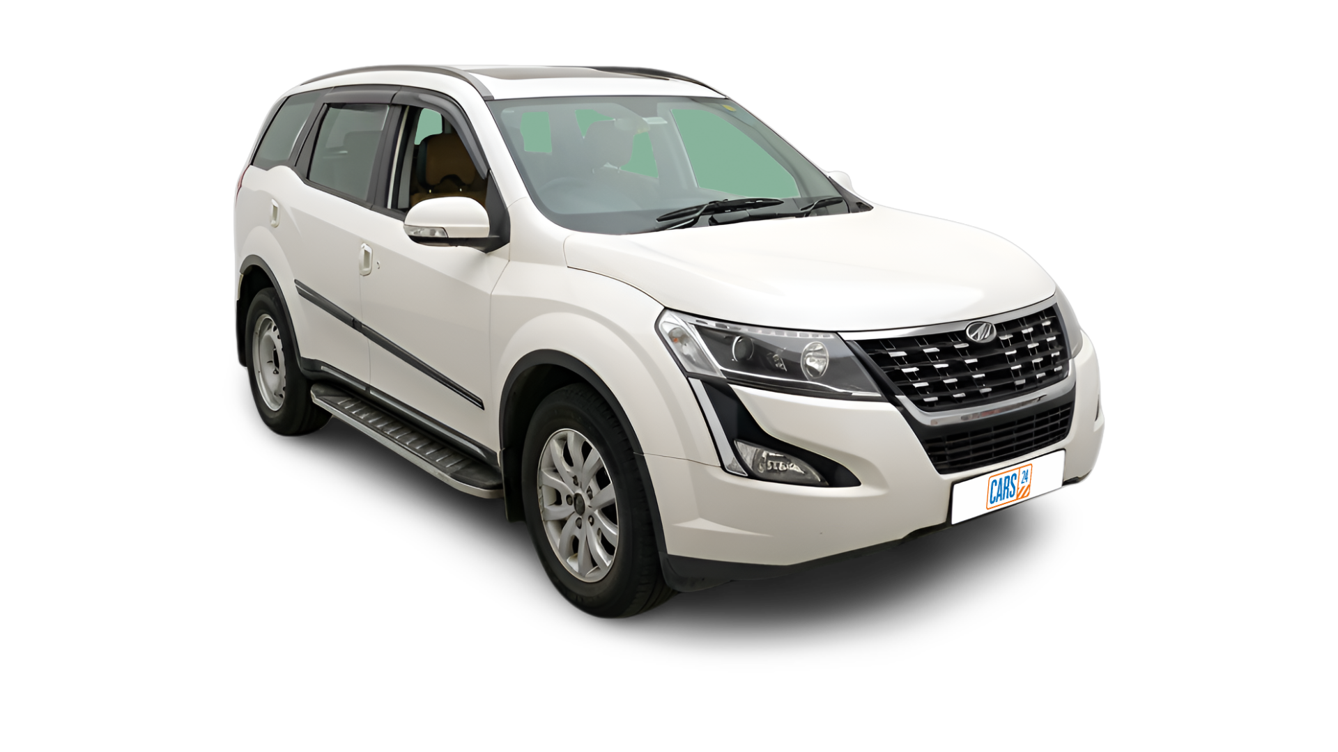 Mahindra XUV500-img